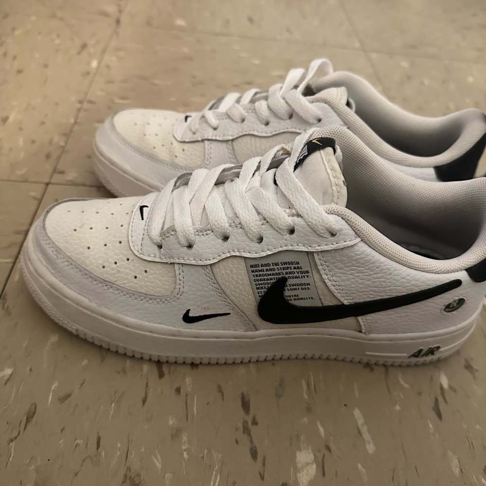 Nike low
